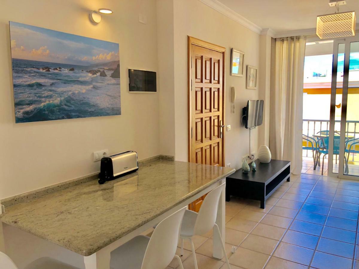 Apartamentos El Faro 波多·纳奥斯 外观 照片