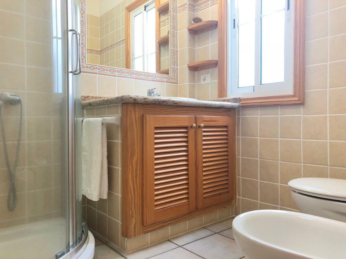 Apartamentos El Faro 波多·纳奥斯 外观 照片