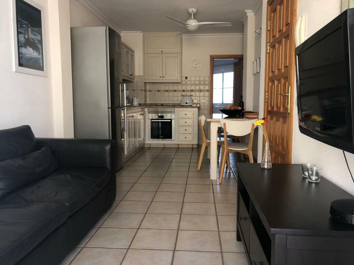 Apartamentos El Faro 波多·纳奥斯 外观 照片
